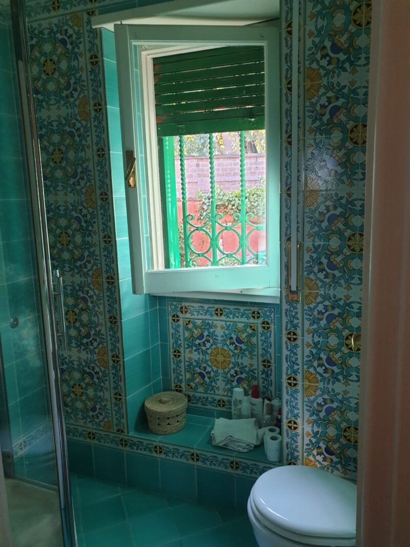 Gloria cm. 20 x 20 Decorato a mano - immagine 2